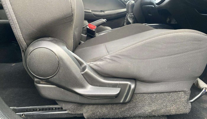 2021 Maruti Baleno SIGMA PETROL 1.2, Petrol, Manual, 40,282 km, Driver Side Adjustment Panel