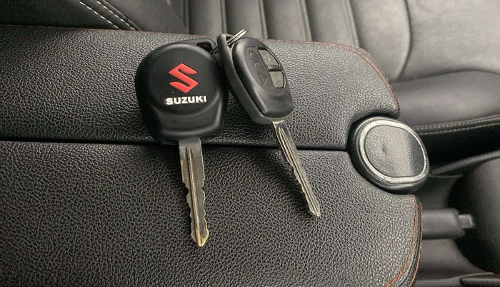 2022 Maruti Baleno SIGMA PETROL 1.2, Petrol, Manual, 49,094 km, Key Close Up