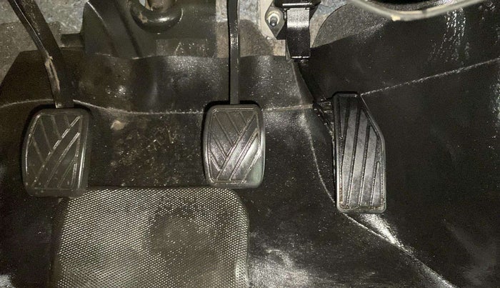 2022 Maruti Baleno SIGMA PETROL 1.2, Petrol, Manual, 49,094 km, Pedals
