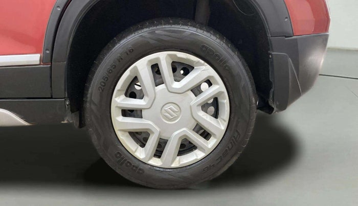 2017 Maruti Vitara Brezza VDI (O), Diesel, Manual, 61,121 km, Left Rear Wheel
