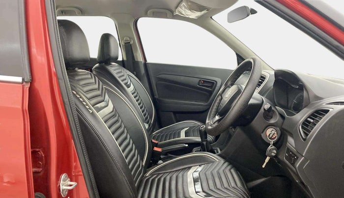 2017 Maruti Vitara Brezza VDI (O), Diesel, Manual, 61,121 km, Right Side Front Door Cabin