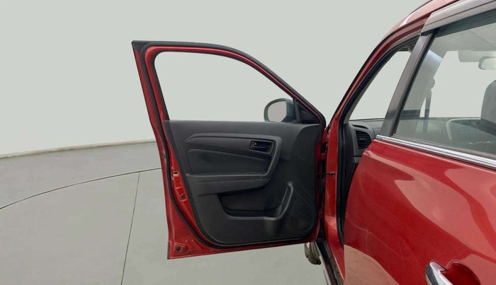 2017 Maruti Vitara Brezza VDI (O), Diesel, Manual, 61,121 km, LHS Front Door