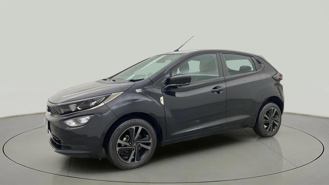 2023 Tata ALTROZ XZ PLUS DIESEL DARK EDITION, Diesel, Manual, 45,697 km, Left Front Diagonal