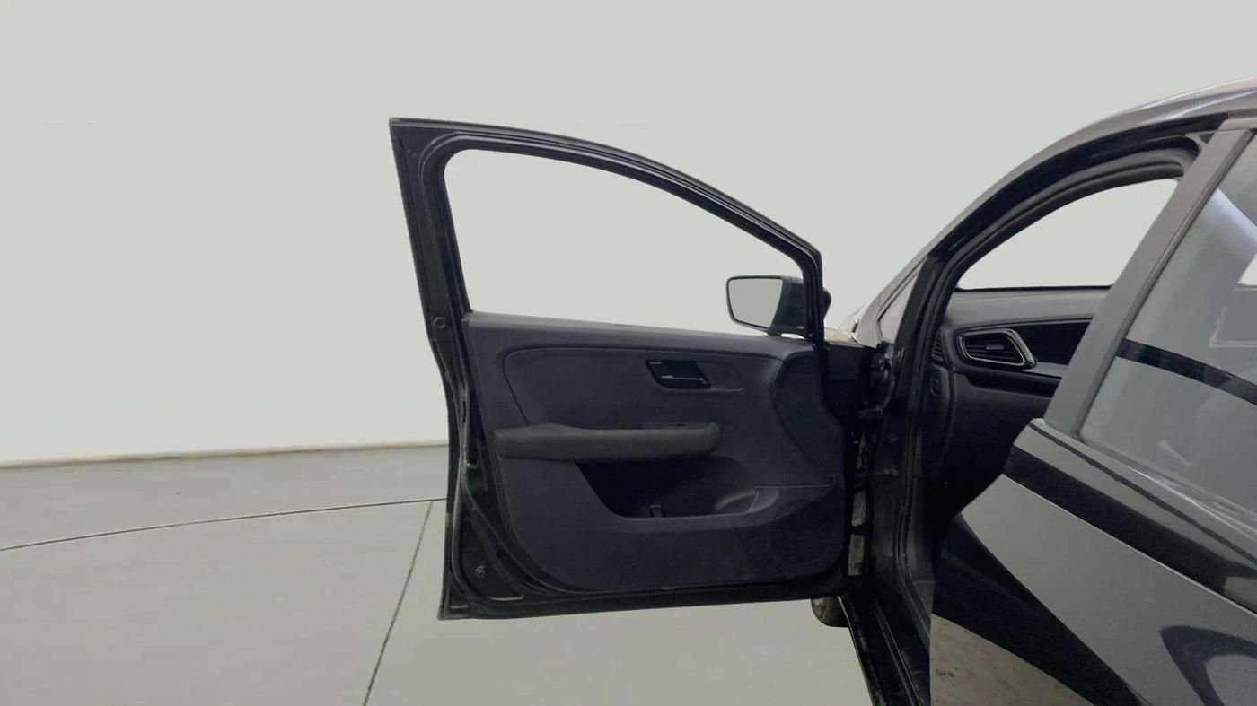 2023 Tata ALTROZ XZ PLUS DIESEL DARK EDITION, Diesel, Manual, 45,697 km, LHS Front Door