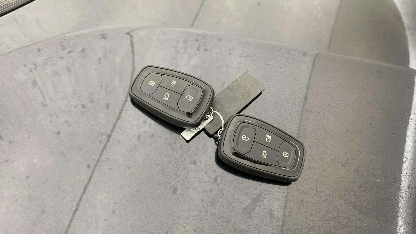 2023 Tata ALTROZ XZ PLUS DIESEL DARK EDITION, Diesel, Manual, 45,697 km, Key Close Up