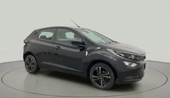 2023 Tata ALTROZ XZ PLUS DIESEL DARK EDITION, Diesel, Manual, 45,482 km, Right Front Diagonal