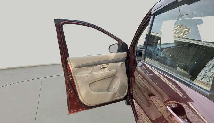2019 Maruti Ertiga VXI SHVS, Petrol, Manual, 31,769 km, LHS Front Door