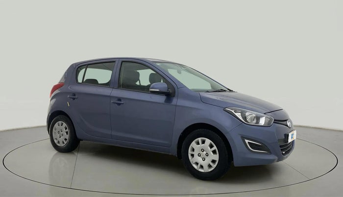 2013 Hyundai i20 MAGNA (O) 1.2, Petrol, Manual, 1,23,813 km, Right Front Diagonal