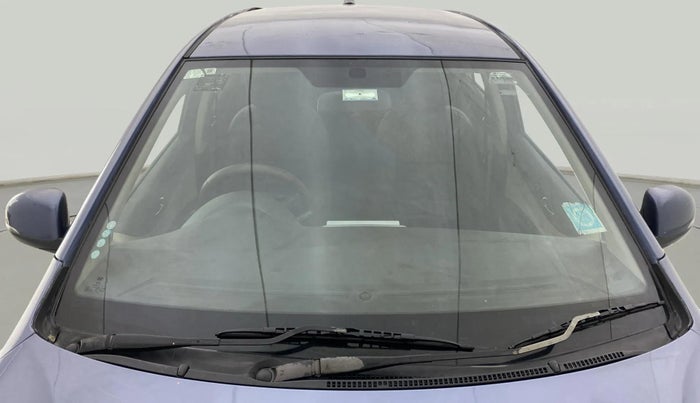 2013 Hyundai i20 MAGNA (O) 1.2, Petrol, Manual, 1,23,813 km, Front Windshield