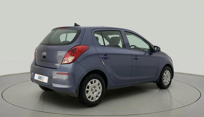2013 Hyundai i20 MAGNA (O) 1.2, Petrol, Manual, 1,23,813 km, Right Back Diagonal