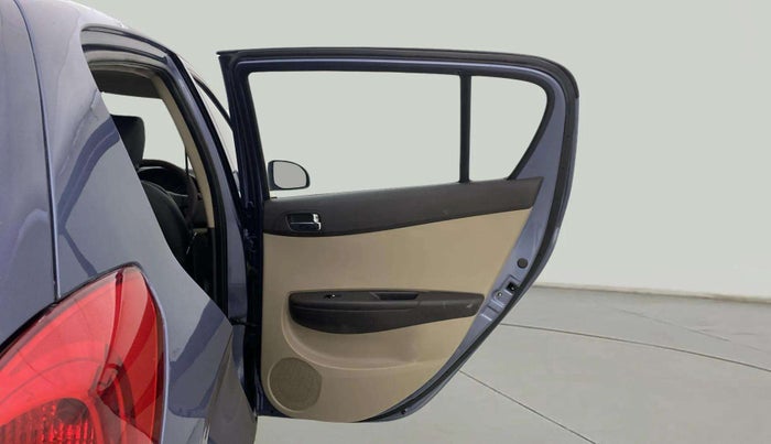 2013 Hyundai i20 MAGNA (O) 1.2, Petrol, Manual, 1,23,813 km, RHS Rear Door