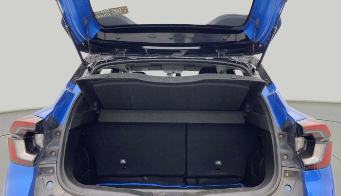 2022 Renault Kiger RXZ TURBO CVT DUAL TONE, Petrol, Automatic, 23,511 km, Boot Open Zoomed View