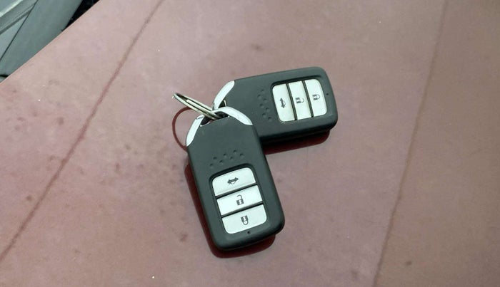 2016 Honda City 1.5L I-VTEC VX CVT, Petrol, Automatic, 80,544 km, Key Close Up