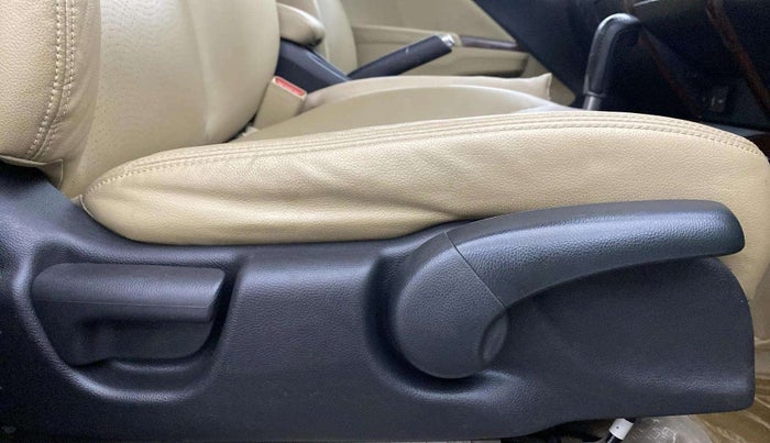 2016 Honda City 1.5L I-VTEC VX CVT, Petrol, Automatic, 80,544 km, Driver Side Adjustment Panel