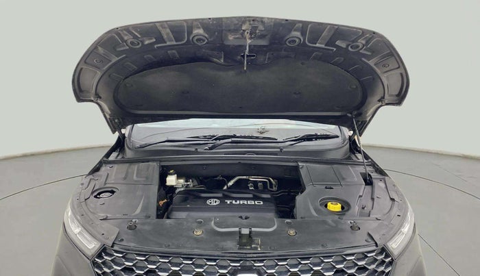 2022 MG HECTOR PLUS SHARP 1.5 PETROL TURBO CVT 6-STR, Petrol, Automatic, 16,989 km, Open Bonet