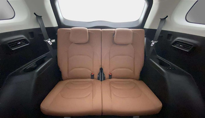 2022 MG HECTOR PLUS SHARP 1.5 PETROL TURBO CVT 6-STR, Petrol, Automatic, 16,989 km, Third Seat Row ( optional )