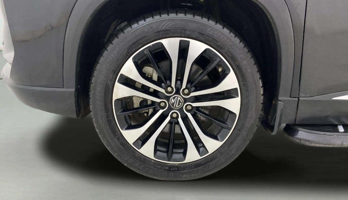 2022 MG HECTOR PLUS SHARP 1.5 PETROL TURBO CVT 6-STR, Petrol, Automatic, 16,989 km, Left Front Wheel