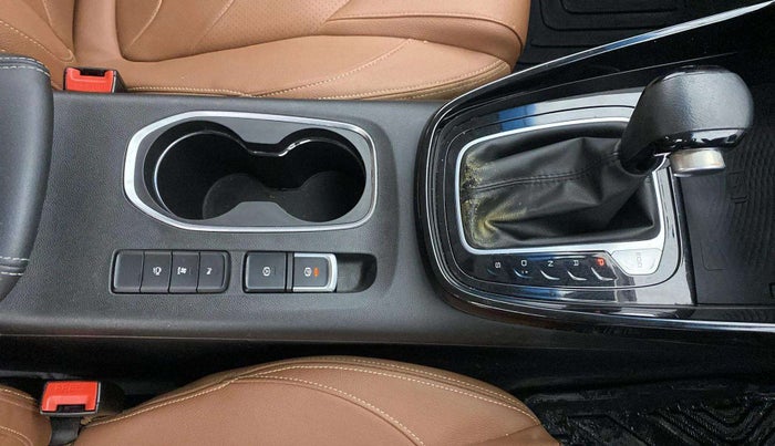 2022 MG HECTOR PLUS SHARP 1.5 PETROL TURBO CVT 6-STR, Petrol, Automatic, 16,989 km, Gear Lever