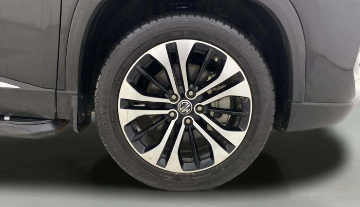 2022 MG HECTOR PLUS SHARP 1.5 PETROL TURBO CVT 6-STR, Petrol, Automatic, 16,989 km, Right Front Wheel