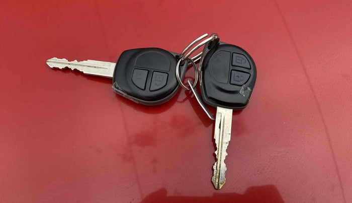 2015 Maruti Swift VDI, Diesel, Manual, 32,610 km, Key Close Up