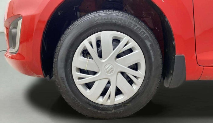 2015 Maruti Swift VDI, Diesel, Manual, 32,610 km, Left Front Wheel