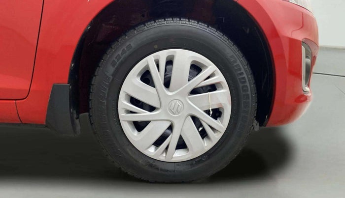 2015 Maruti Swift VDI, Diesel, Manual, 32,610 km, Right Front Wheel