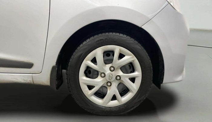 2018 Hyundai Grand i10 SPORTZ 1.2 KAPPA VTVT, Petrol, Manual, 35,448 km, Right Front Wheel