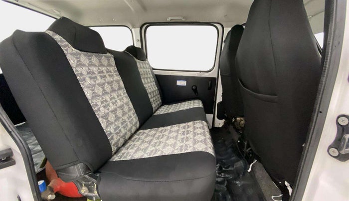 2020 Maruti Eeco 5 STR WITH A/C+HTR, CNG, Manual, 69,516 km, Right Side Rear Door Cabin