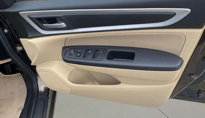 2024 Honda Amaze 1.2L I-VTEC VX CVT, Petrol, Automatic, 24,183 km, Driver Side Door Panels Control