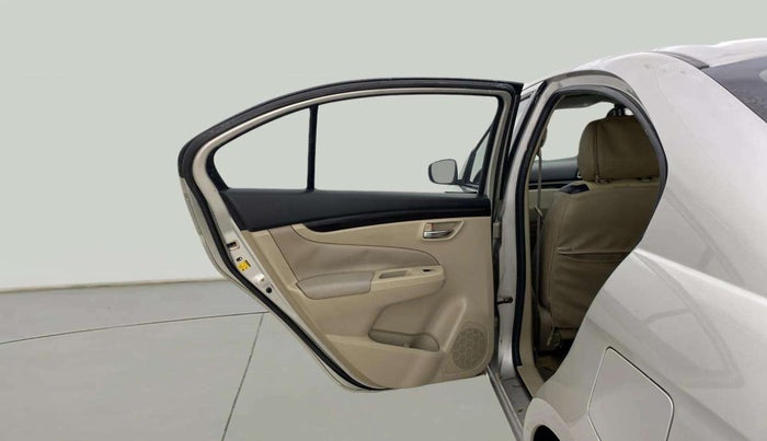 2015 Maruti Ciaz ZDI+, Diesel, Manual, 59,705 km, LHS Rear Door