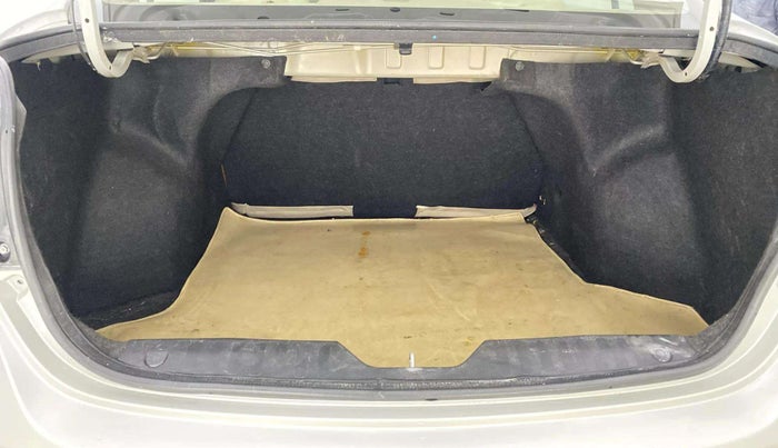 2015 Maruti Ciaz ZDI+, Diesel, Manual, 59,705 km, Boot Open Zoomed View