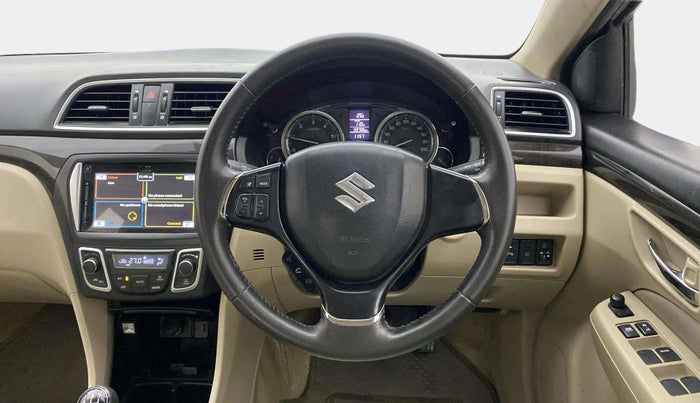 2015 Maruti Ciaz ZDI+, Diesel, Manual, 59,705 km, Steering Wheel Close Up