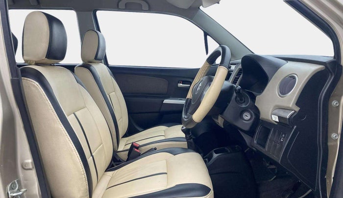 2013 Maruti Wagon R 1.0 LXI, Petrol, Manual, 38,232 km, Right Side Front Door Cabin