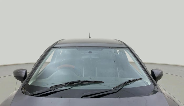 2018 Maruti Baleno DELTA PETROL 1.2, Petrol, Manual, 23,400 km, Front Windshield