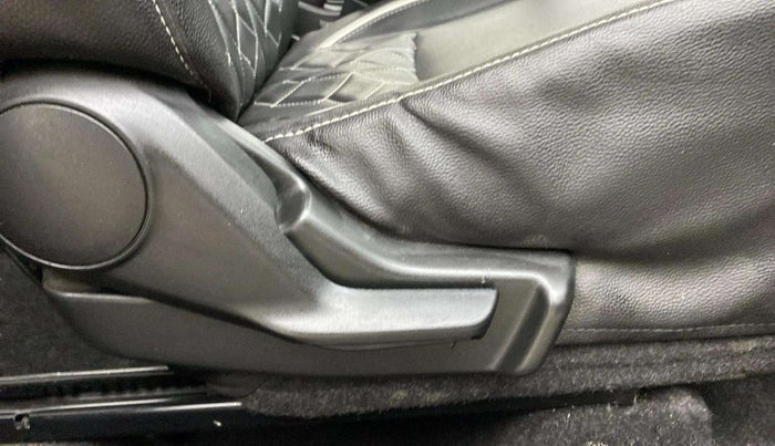 2018 Maruti Baleno DELTA PETROL 1.2, Petrol, Manual, 23,400 km, Driver Side Adjustment Panel