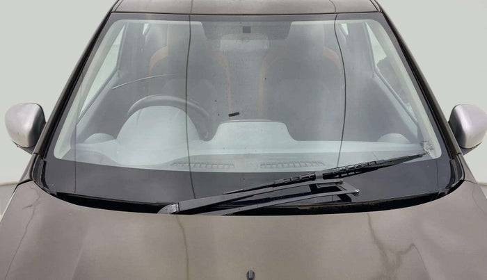 2019 Renault Kwid RXT 1.0 AMT (O), Petrol, Automatic, 27,353 km, Front Windshield