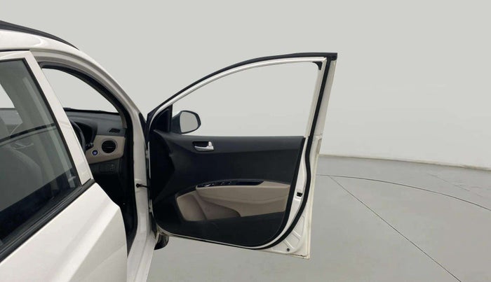 2016 Hyundai Grand i10 ASTA (O) AT 1.2 KAPPA VTVT, Petrol, Automatic, 46,056 km, RHS Front Door