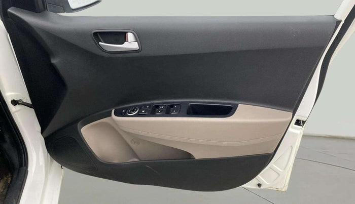 2016 Hyundai Grand i10 ASTA (O) AT 1.2 KAPPA VTVT, Petrol, Automatic, 46,056 km, Driver Side Door Panels Control