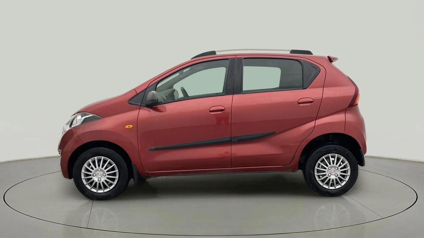 2016 Datsun Redi Go T (O), Petrol, Manual, 64,136 km, Left Side