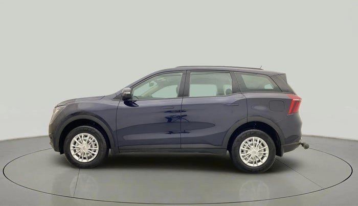 2022 Mahindra XUV700 MX P MT 5 STR, Petrol, Manual, 4,659 km, Left Side