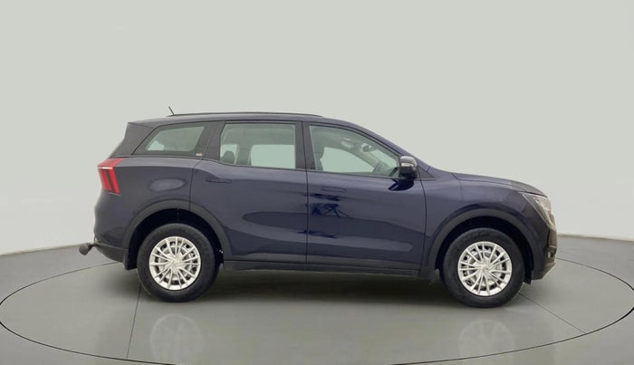 2022 Mahindra XUV700 MX P MT 5 STR, Petrol, Manual, 4,659 km, Right Side View