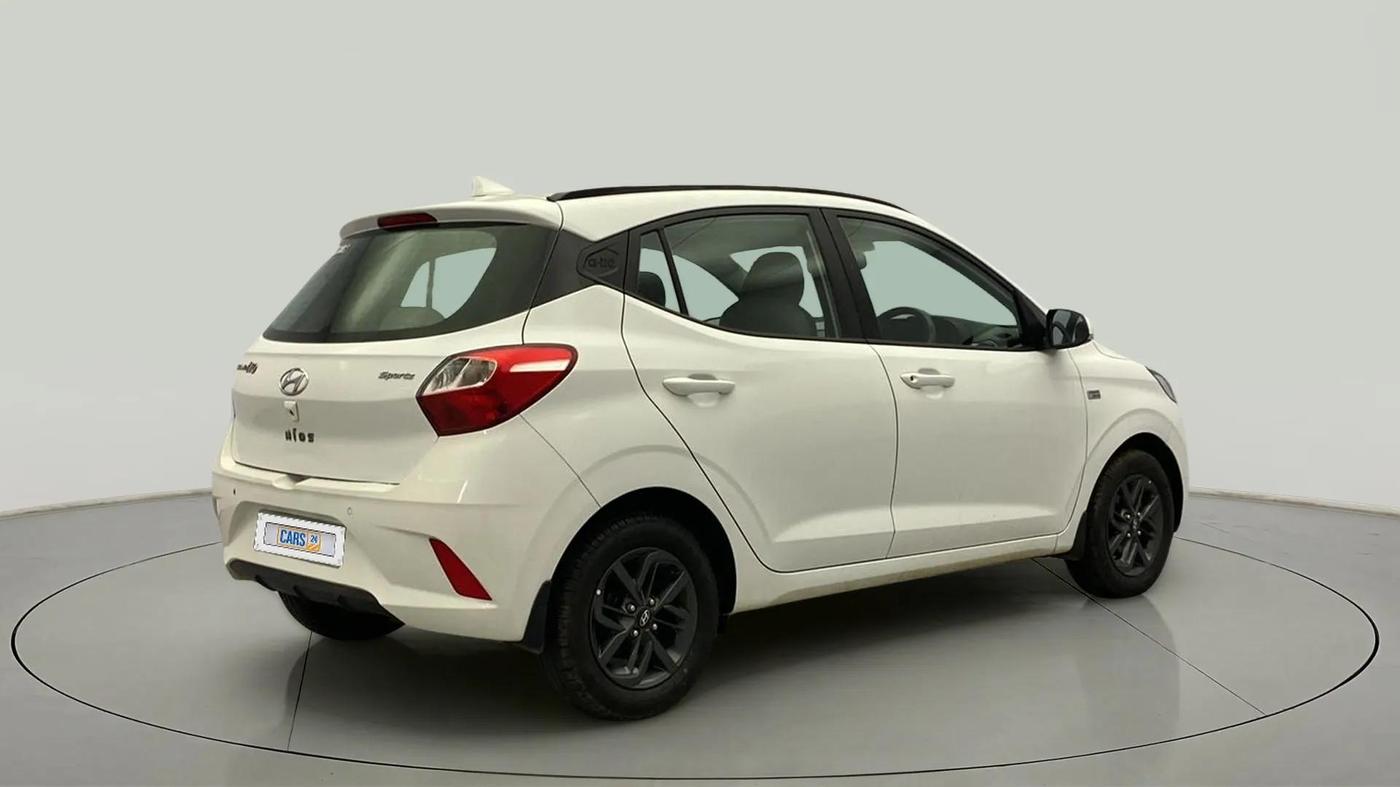 2019 Hyundai GRAND I10 NIOS SPORTZ AMT 1.2 KAPPA VTVT, Petrol, Automatic, 1,00,847 km, Right Back Diagonal