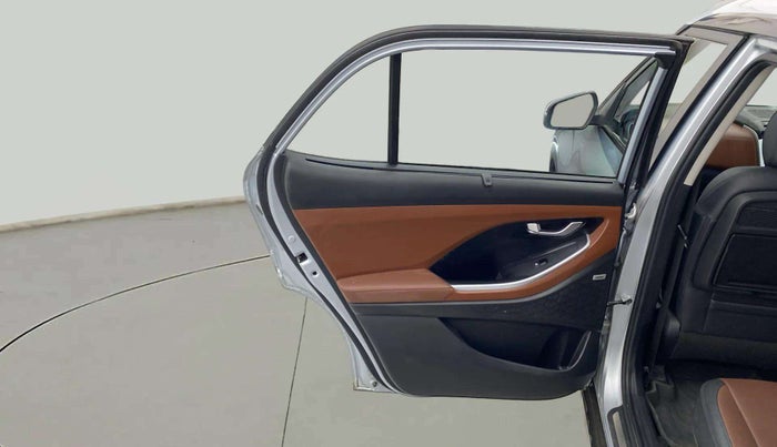 2022 Hyundai ALCAZAR PLATINUM 2.0 MT 7STR, Petrol, Manual, 61,126 km, LHS Rear Door