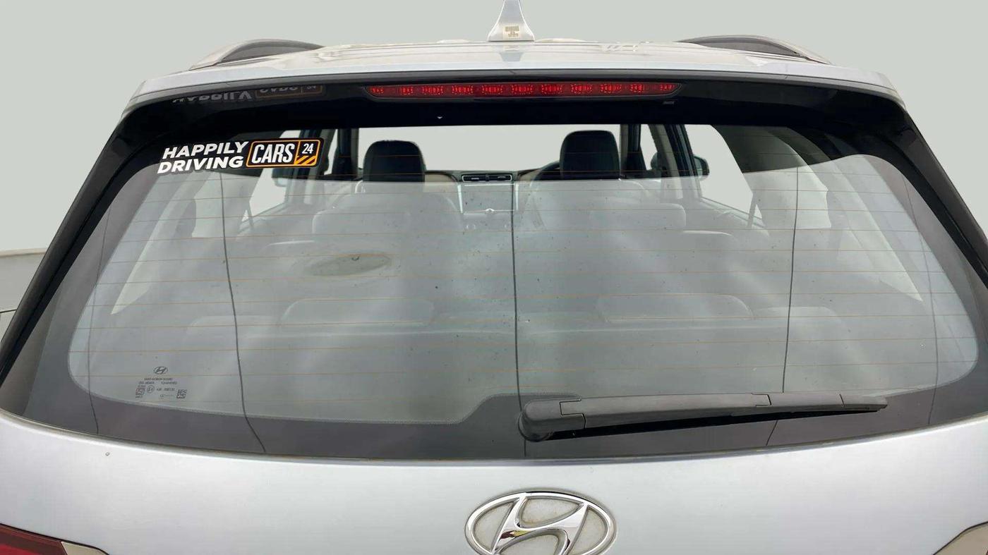2022 Hyundai ALCAZAR PLATINUM 2.0 MT 7STR, Petrol, Manual, 61,126 km, Rear Windshield
