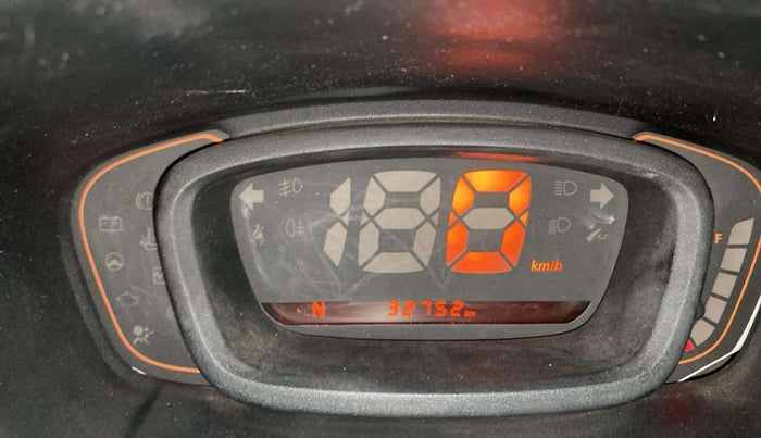 2018 Renault Kwid RXT 1.0 AMT (O), Petrol, Automatic, 32,754 km, Odometer Image
