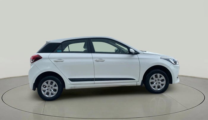 2016 Hyundai Elite i20 SPORTZ 1.2 (O), Petrol, Manual, 21,679 km, Right Side