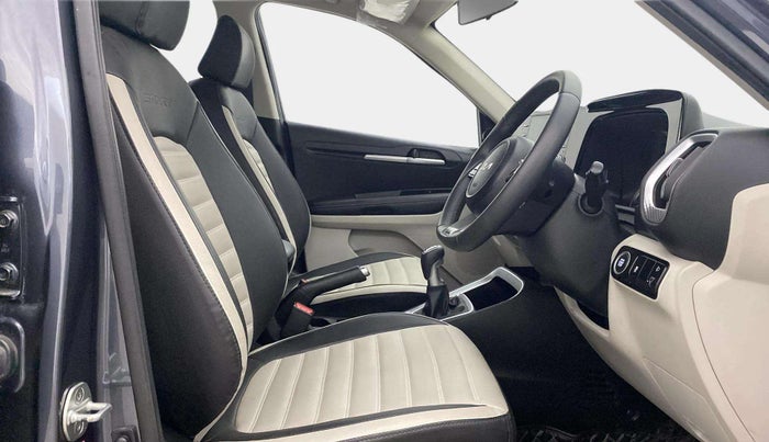 2022 KIA SONET HTX 1.5, Diesel, Manual, 20,208 km, Right Side Front Door Cabin