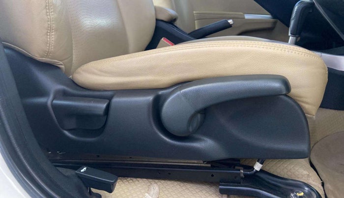 2014 Honda City 1.5L I-VTEC VX CVT, Petrol, Automatic, 56,336 km, Driver Side Adjustment Panel