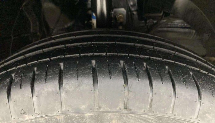 2022 Maruti Baleno SIGMA PETROL 1.2, Petrol, Manual, 27,277 km, Right Front Tyre Tread