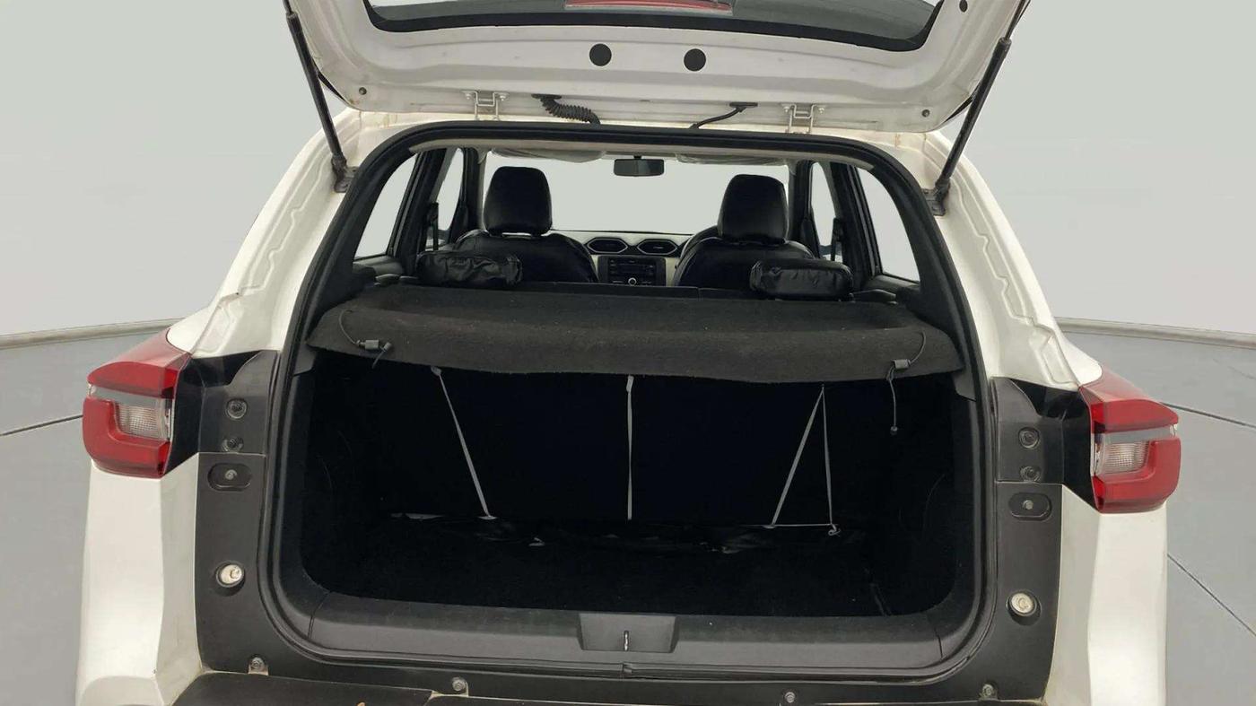 2023 Nissan MAGNITE XL, Petrol, Manual, 30,066 km, Boot Inside